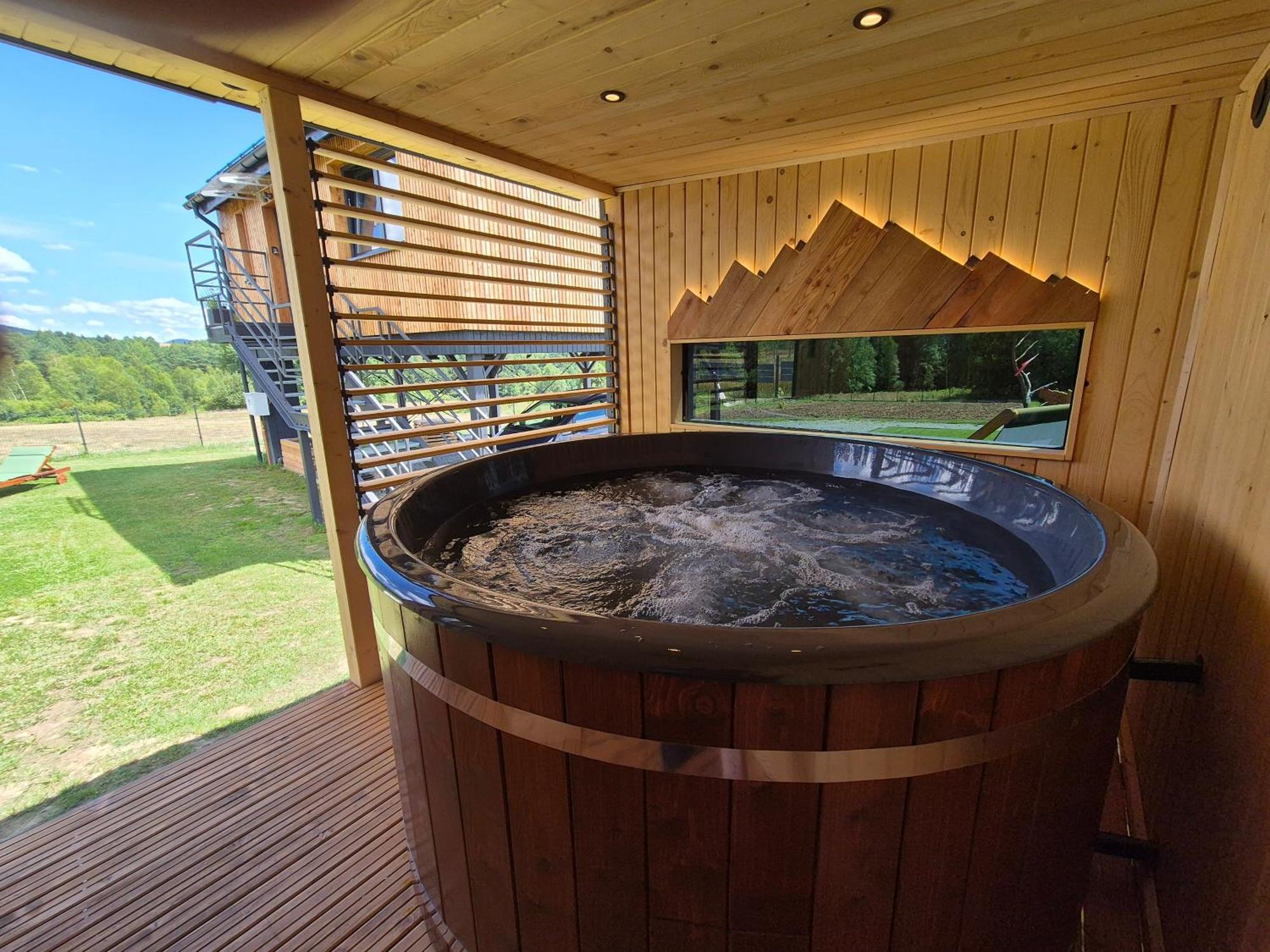 Natur House Beskidy - Dom Z Drzewa Ksiezycowego Z Sauna I Balia Jacuzzi!! Leilighet Slemien Eksteriør bilde